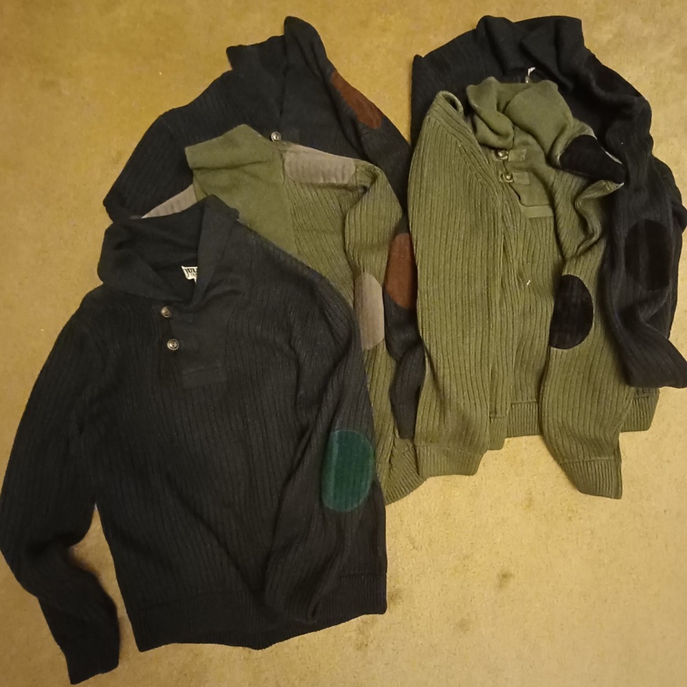 Infantry Sweaters CHOOSE THE ONE YOU’D LIKE AT PURCHASE.   [4 AVAILABLE]
